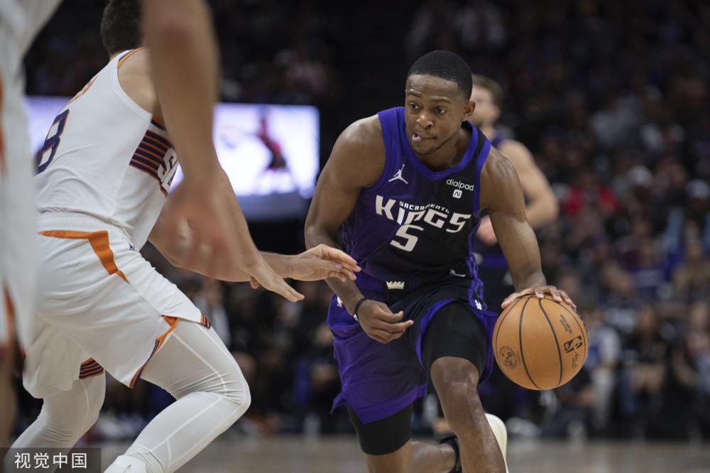 依然稳扎稳 依然稳扎稳