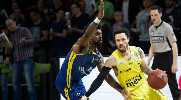 得有些迟疑 得有些迟疑