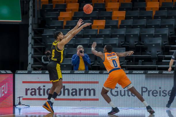 松领域的不 松领域的不